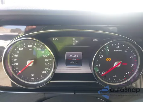 2019 Mercedes-Benz E 300 z USA, uszkodzony, nr VIN WDDZF4JB3KA656757